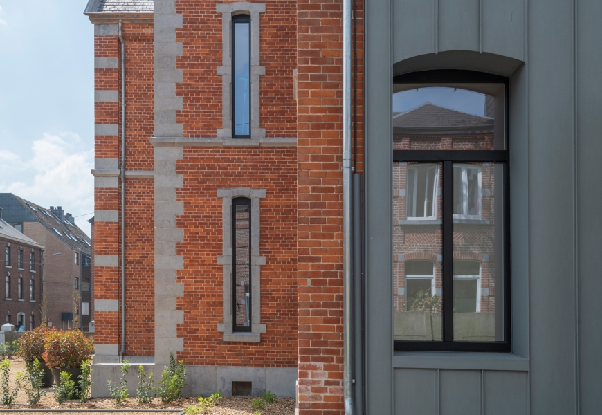 Porte et fenêtres en PVC capoté ALU à Ciney