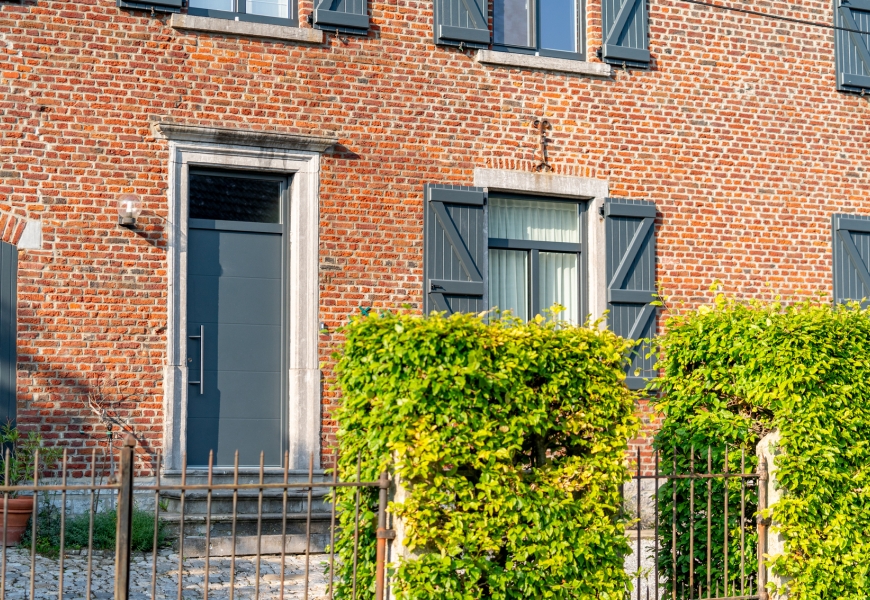 Portes et fenêtres en PVC-aluminium à Corroy-le-Château