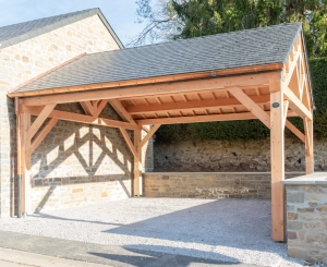 Conception et réalisation de carports en bois sur mesure en Wallonie