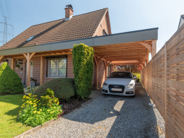 Carport et auvent à toiture plate à La Bruyère