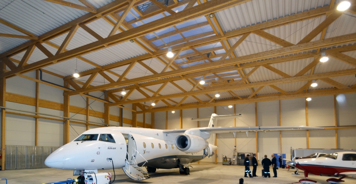 Hangar industriel en bois pour avions à Augsbourg